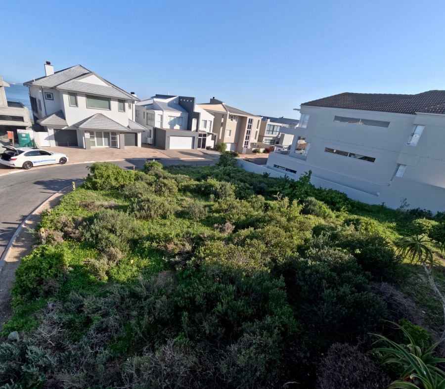 0 Bedroom Property for Sale in Calypso Beach Western Cape